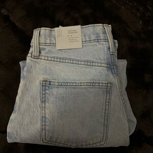 Vintage Straight Light Wash Jeans